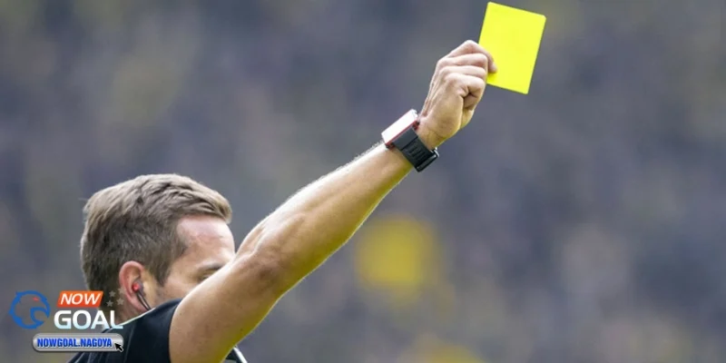 Kèo thẻ vàng